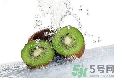 喉嚨痛可以吃獼猴桃嗎？喉嚨痛吃獼猴桃會怎么樣？