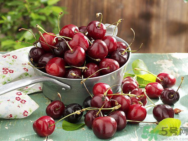 寶寶能吃櫻桃嗎？寶寶多大可以吃櫻桃？