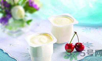 吃蝦可以喝酸奶嗎？酸奶和蝦可以一起吃嗎？