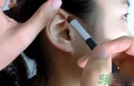 耳朵腮紅哪種顏色好看？畫(huà)耳朵腮紅要注意什么？