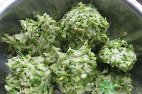 槐花怎么做好吃？槐花的做法有哪些？