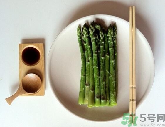 吃蘆筍有什么好處？蘆筍有什么營養(yǎng)價值？