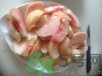 寶寶可以吃桃子嗎？寶寶吃桃子好不好？