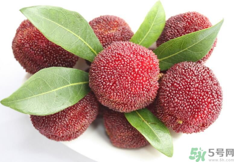 高血壓可以吃楊梅嗎？吃楊梅血壓會升高嗎？