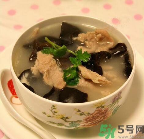 喝啤酒之后可以喝奶茶嗎？喝啤酒之后喝奶茶好嗎？