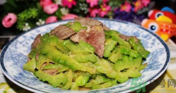 孕婦可以吃苦瓜嗎？孕婦吃苦瓜好嗎？