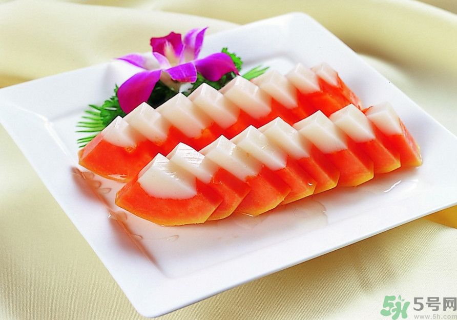 木瓜牛奶凍沒(méi)有魚膠粉怎么辦？木瓜牛奶凍怎么做好吃？