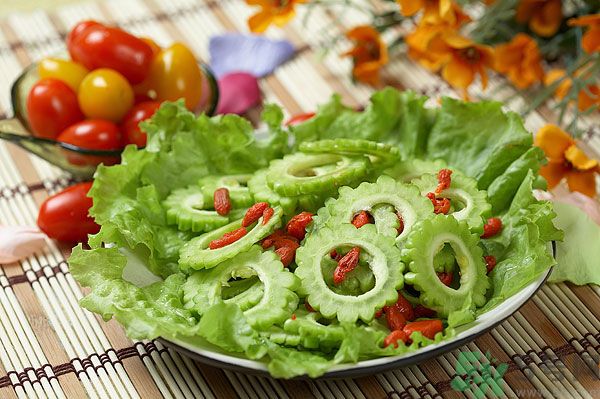 夏天吃苦瓜有什么好處？夏天吃苦瓜好嗎？
