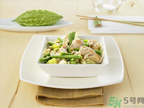 夏天吃苦瓜有什么好處？夏天吃苦瓜好嗎？