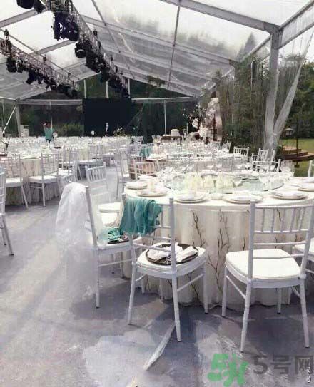 撒貝寧李白在哪里結(jié)婚？李白是誰(shuí)？