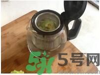 苦瓜泡水喝有什么好處？苦瓜泡水喝好嗎？