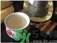 苦瓜泡水喝有什么好處？苦瓜泡水喝好嗎？