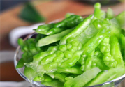 新鮮的苦瓜片能泡水喝嗎？新鮮苦瓜片泡水喝好嗎？