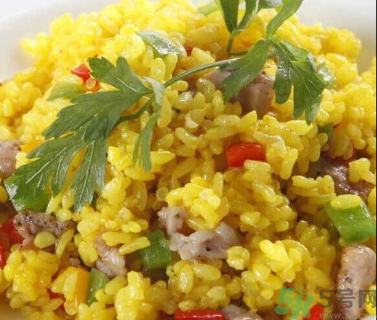 寶寶吃西紅柿炒米飯好嗎?寶寶能吃番茄蛋炒飯嗎？