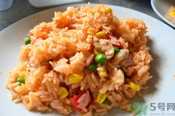 寶寶吃西紅柿炒米飯好嗎?寶寶能吃番茄蛋炒飯嗎？