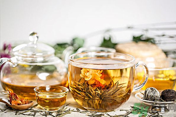 茉莉花綠茶加苦瓜能減肥嗎？茉莉花和苦瓜泡水喝嗎？