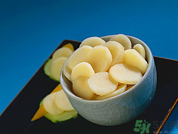 榴蓮和荸薺能一起吃嗎？吃過(guò)榴蓮后可以吃荸薺嗎？