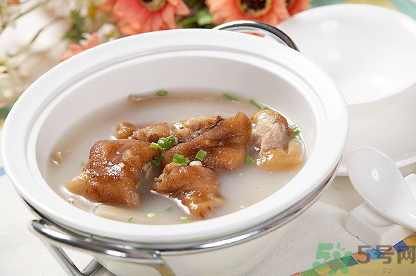 姬松茸燉豬蹄能放花生嗎？姬松茸燉豬蹄的做法？