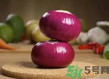 吃洋蔥會長痘嗎？長痘可以吃洋蔥嗎？