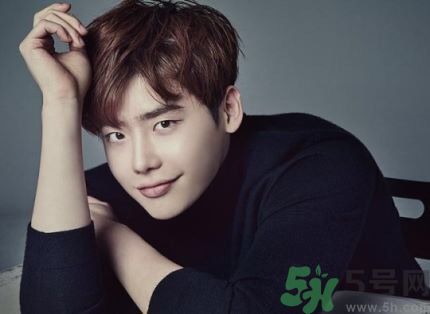 李鐘碩簽約YG是什么公司？韓國三大娛樂公司是那些？