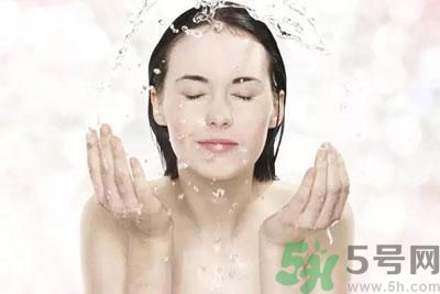 皮膚不好的妹子怎么護理？皮膚不好的妹子怎么辦？