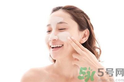 皮膚不好的妹子怎么護理？皮膚不好的妹子怎么辦？