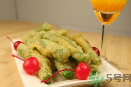 四季豆早期中毒的癥狀有哪些？吃四季豆中毒了怎么辦？