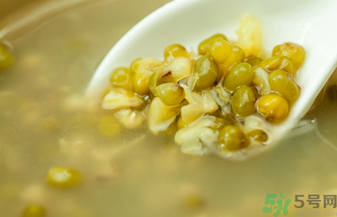 皮膚過敏能吃綠豆嗎？皮膚過敏能不能喝綠豆湯？