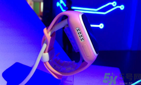 360巴迪龍兒童手表5和5s怎么樣？防水嗎？使用教程