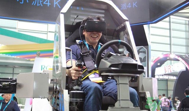 4k vr眼鏡對(duì)眼睛有損傷嗎？4k vr眼鏡對(duì)眼睛危害有哪些