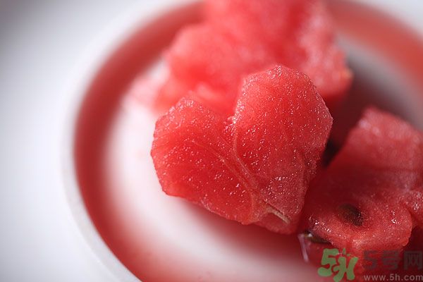 吃西瓜可以美容嗎？吃西瓜對皮膚有什么好處