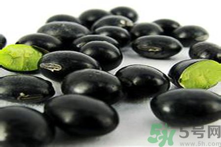 黑豆可以和牛奶一起煮嗎？黑豆和牛奶可以一起吃嗎？
