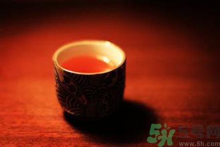 楊梅酒用的什么酒做的？楊梅酒有多少度？