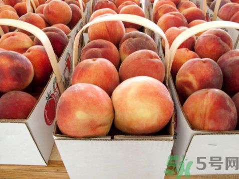 吃桃子會(huì)上火嗎？吃桃子上火怎么辦？