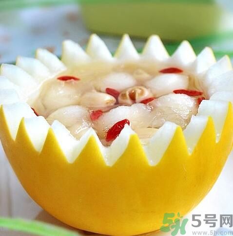 甜瓜煮銀耳湯能降火嗎？甜瓜能和銀耳一起煮嗎？