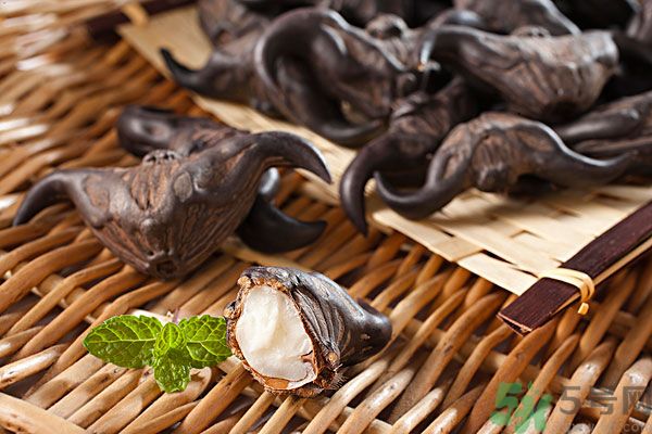 菱角是堿性的嗎？菱角是堿性的還是酸性的？