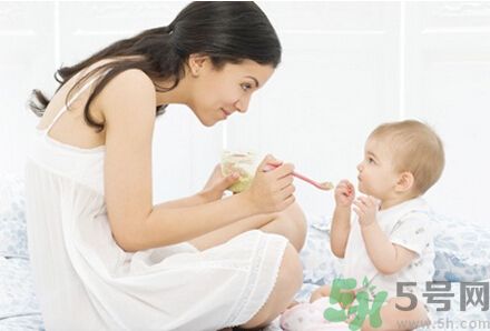 寶寶可以吃菱角嗎？寶寶多大可以吃菱角？