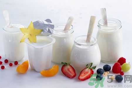 喝酸奶胃疼是為什么？喝酸奶為什么會胃疼？