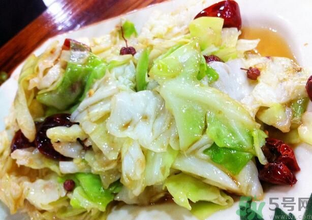 炒包菜可以用蘋果醋嗎？炒包菜用蘋果醋好嗎？