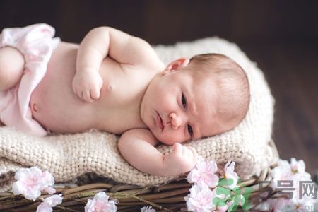 怎么判斷寶寶有沒有中暑？夏天寶寶怎么預防中暑？