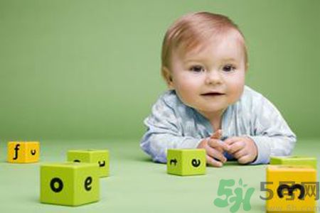 寶寶夏季中暑的原因？寶寶夏季中暑了怎么辦？