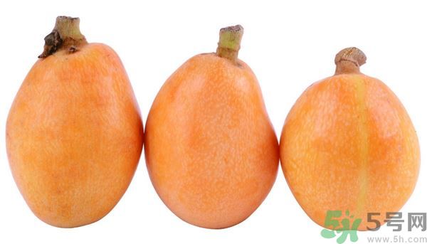 枇杷能跟百合一起煮嗎？ 枇杷能和銀耳一起煮嗎？