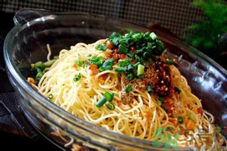 涼面的調(diào)料配方？涼面的調(diào)料怎么做？