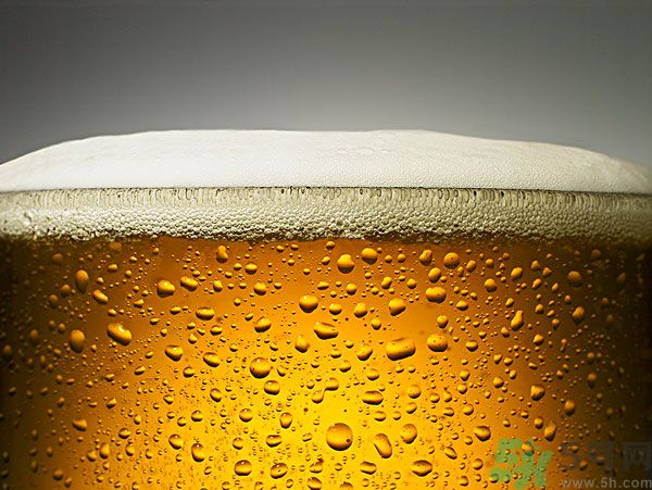 喝啤酒尿多是什么原因？喝啤酒尿多是不是腎不好？