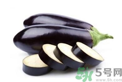 茄子可以炒蘑菇嗎？茄子炒蘑菇吃好嗎？