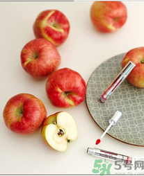 SKINFOOD思親膚絕美玩色炫潤唇釉怎么樣？