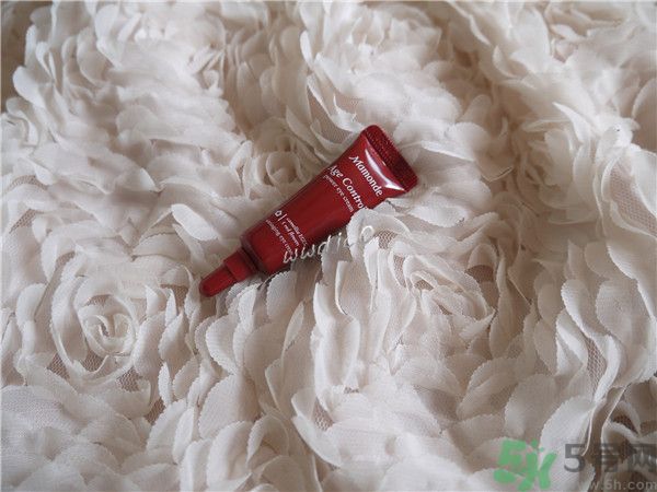 夢(mèng)妝花顏凝時(shí)菁華眼霜好用嗎？夢(mèng)妝花顏凝時(shí)菁華眼霜怎么樣？