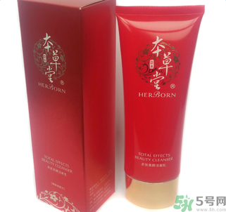 本草堂多效美顏潔面乳適合什么年齡使用？