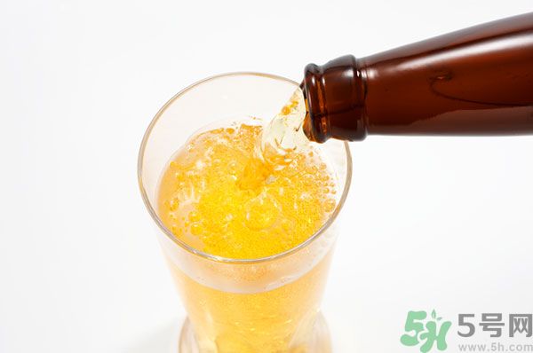 腎結(jié)石能喝冰啤酒嗎？腎結(jié)石喝啤酒好嗎？