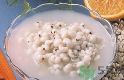 經(jīng)期可以喝薏米水嗎？經(jīng)期喝薏米水會(huì)不會(huì)肚子痛？